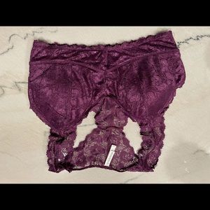Purple Lace Bralette size L New Without Tags
